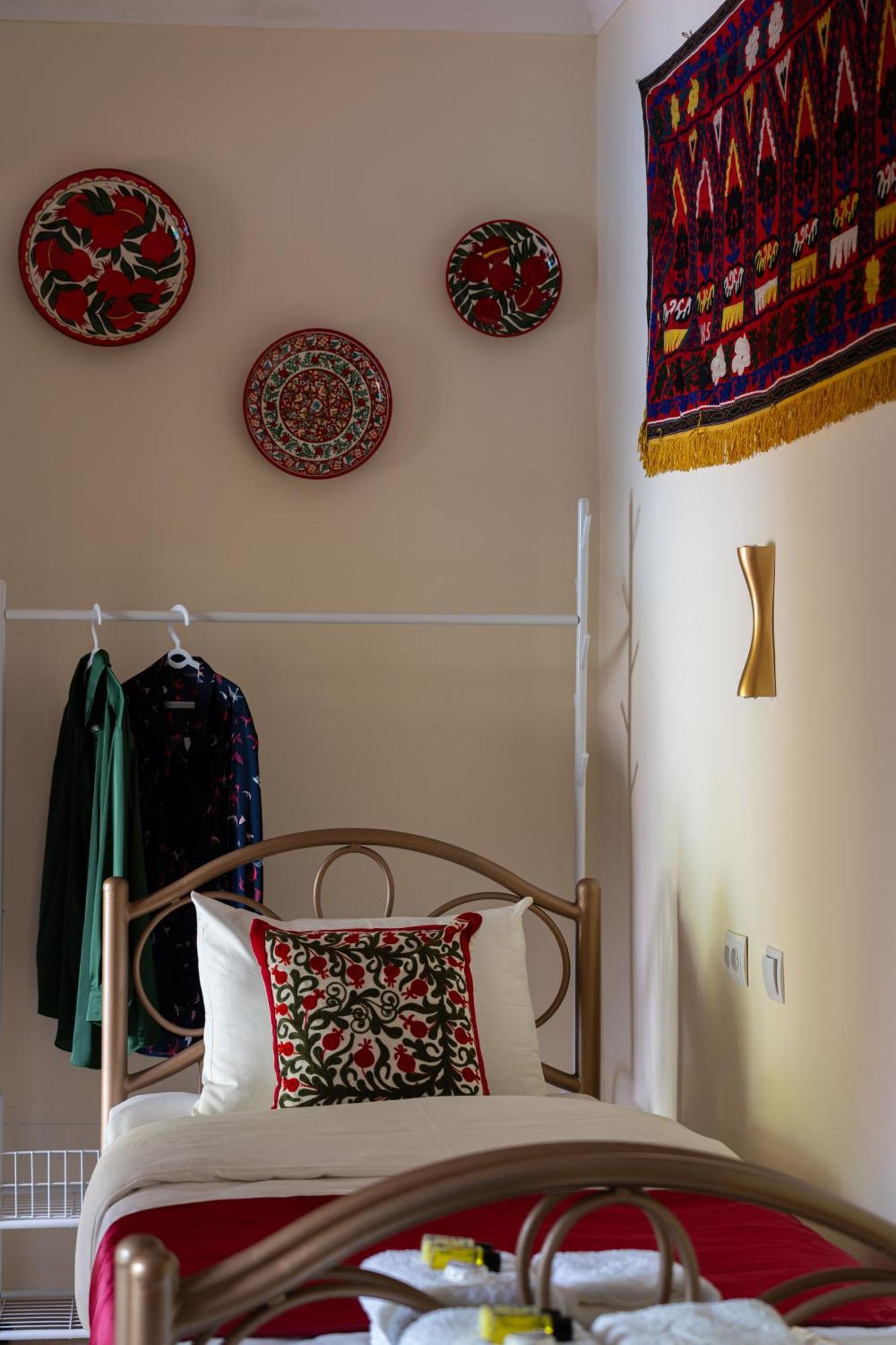Green Yard Boutique Guesthouse Tashkent Ngoại thất bức ảnh