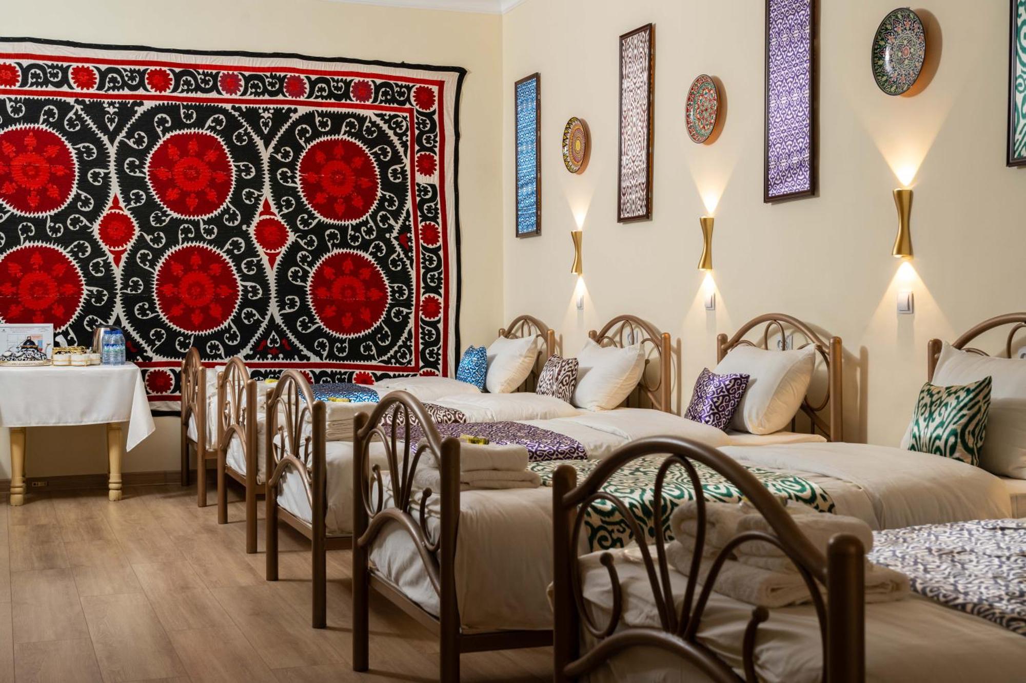 Green Yard Boutique Guesthouse Tashkent Ngoại thất bức ảnh